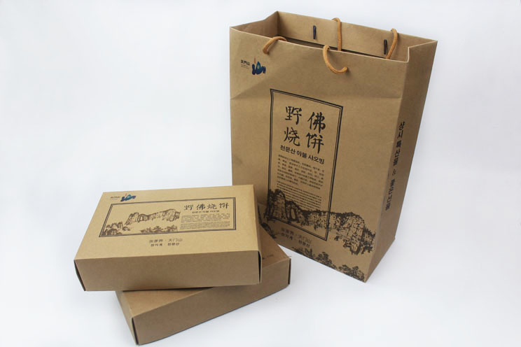 這樣原汁原味土特產(chǎn)禮品盒+手提袋套裝你也想要嗎？快來長沙印刷廠日大彩印定制！
